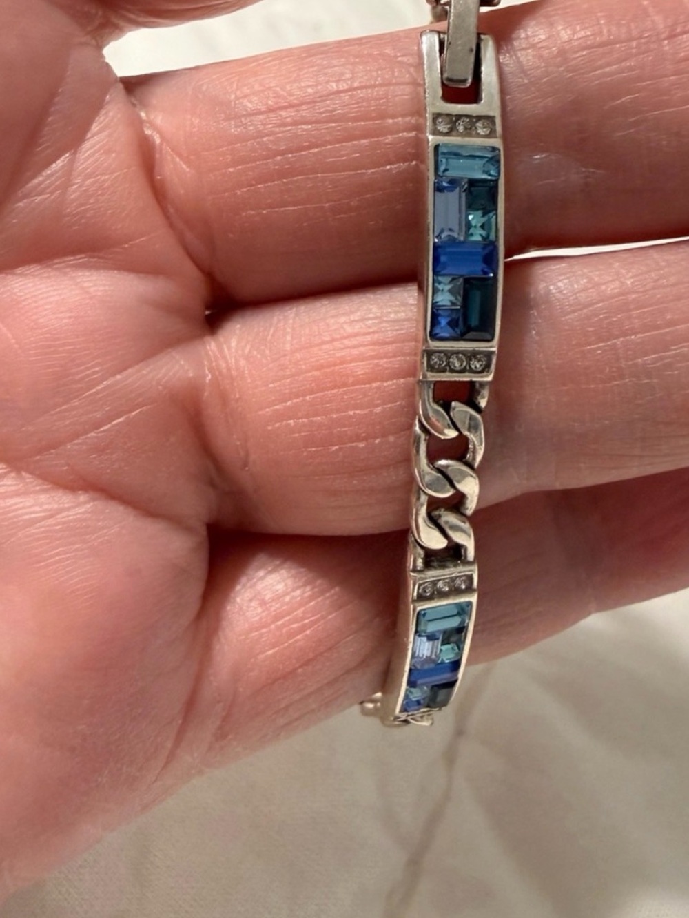 🦋💎 NWT BRIGHTON Blue Swarovski Crystal Bracelet MINT CONDITION! - Picture 4 of 4